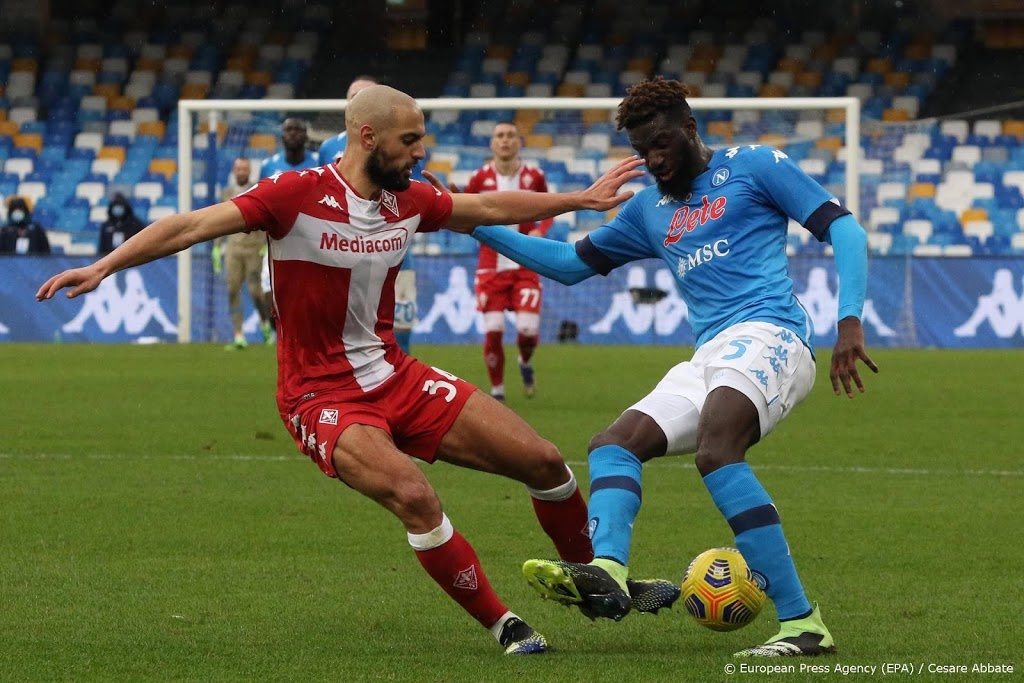 Napoli verslaat Fiorentina met 6-0