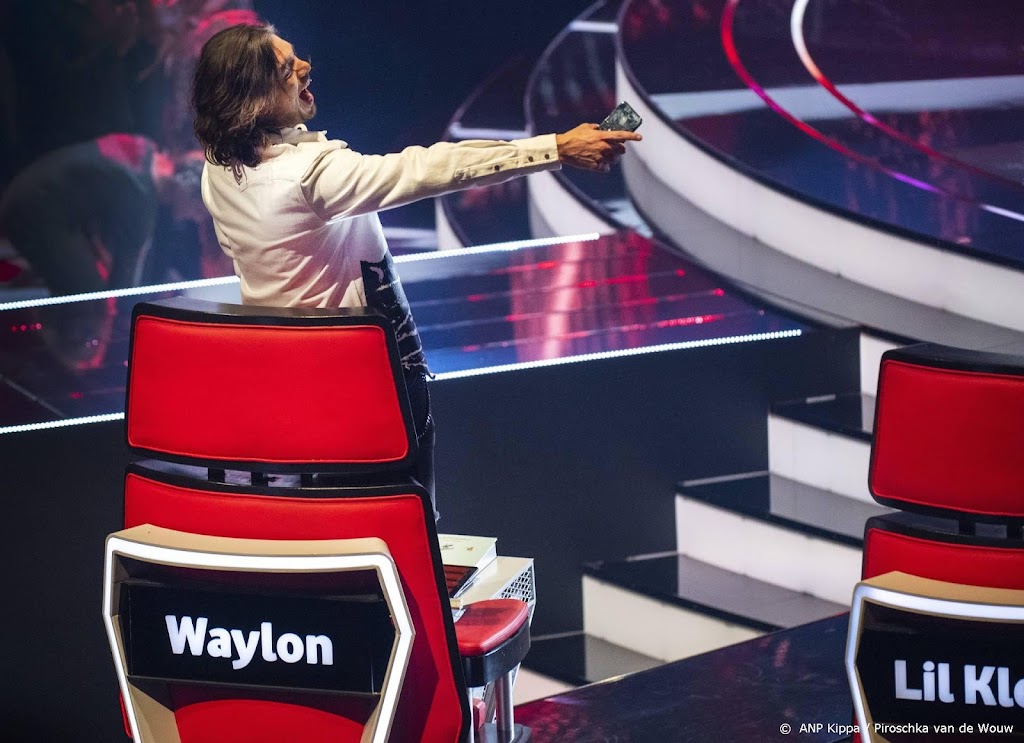 Overige Voice-coaches volgen Anouk voorlopig niet