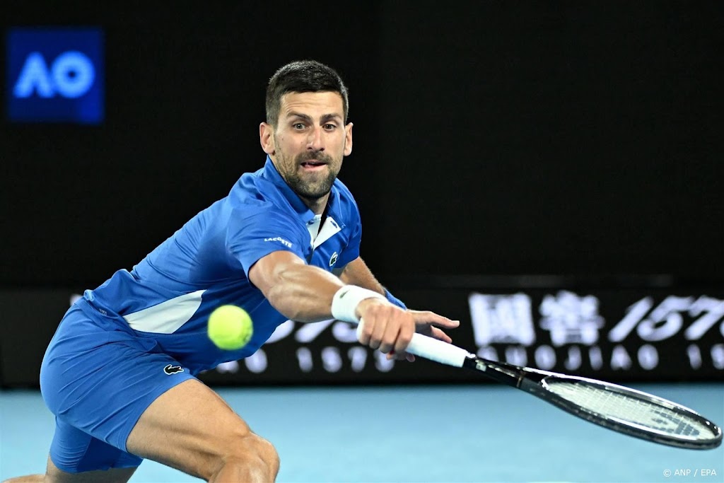 Djokovic opnieuw met setverlies naar derde ronde Australian Open