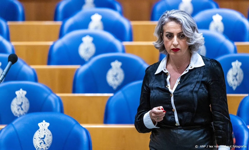 Advocaat: schorsing Kamerlid Gündoğan buitenproportioneel