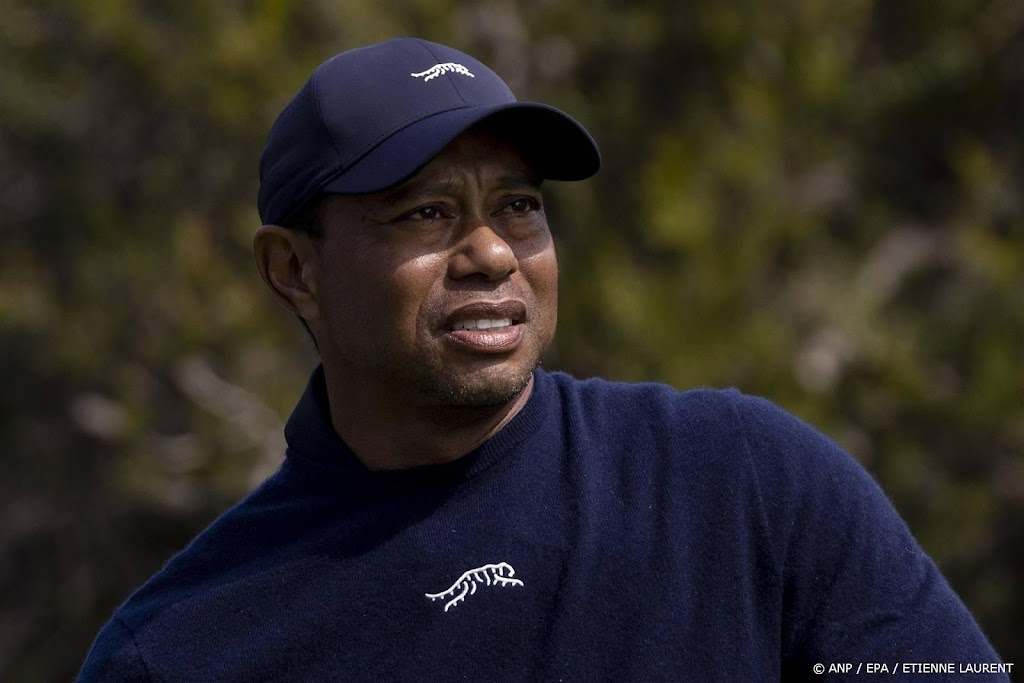 Zieke golfer Woods staakt strijd bij Genesis Invitational