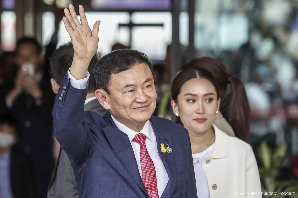 Thaise oud-premier Thaksin (74) komt zondag vrij