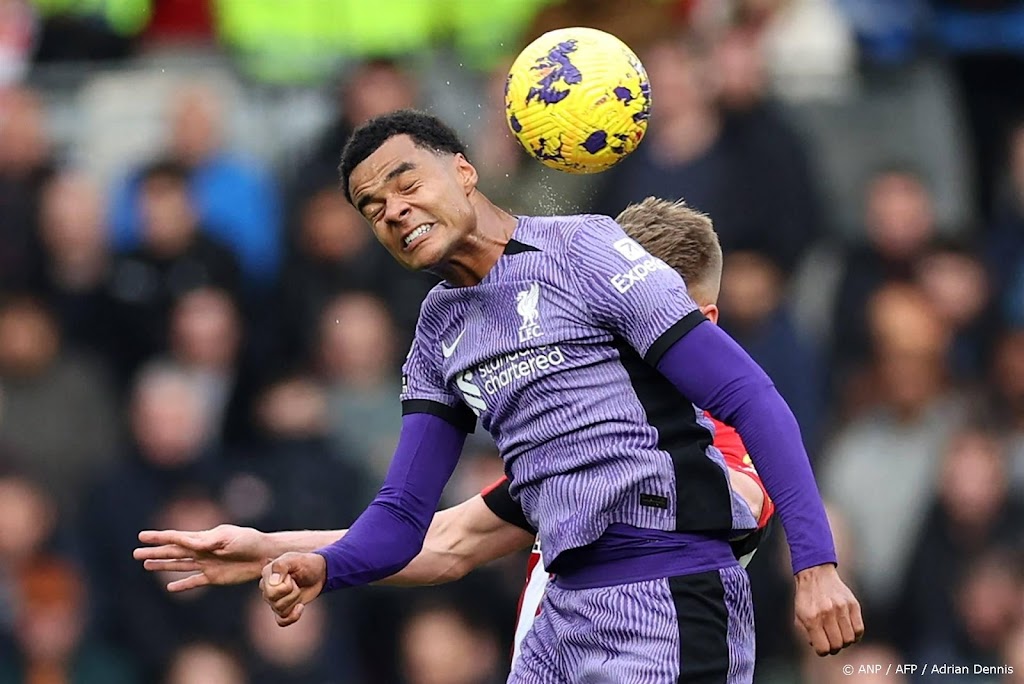 Koploper Liverpool wint na sterke invalbeurt Gakpo
