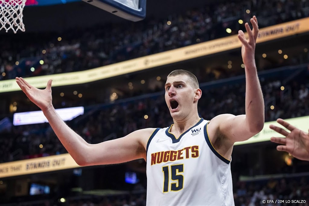 Basketballers Denver Nuggets plaatsen zich voor play-offs NBA