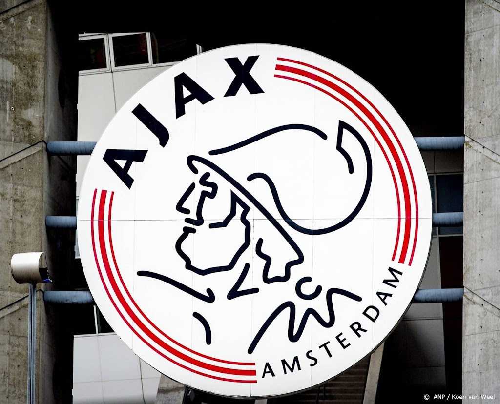 Ajax blokkeert ruim honderd kaarten voor thuisduel met Feyenoord