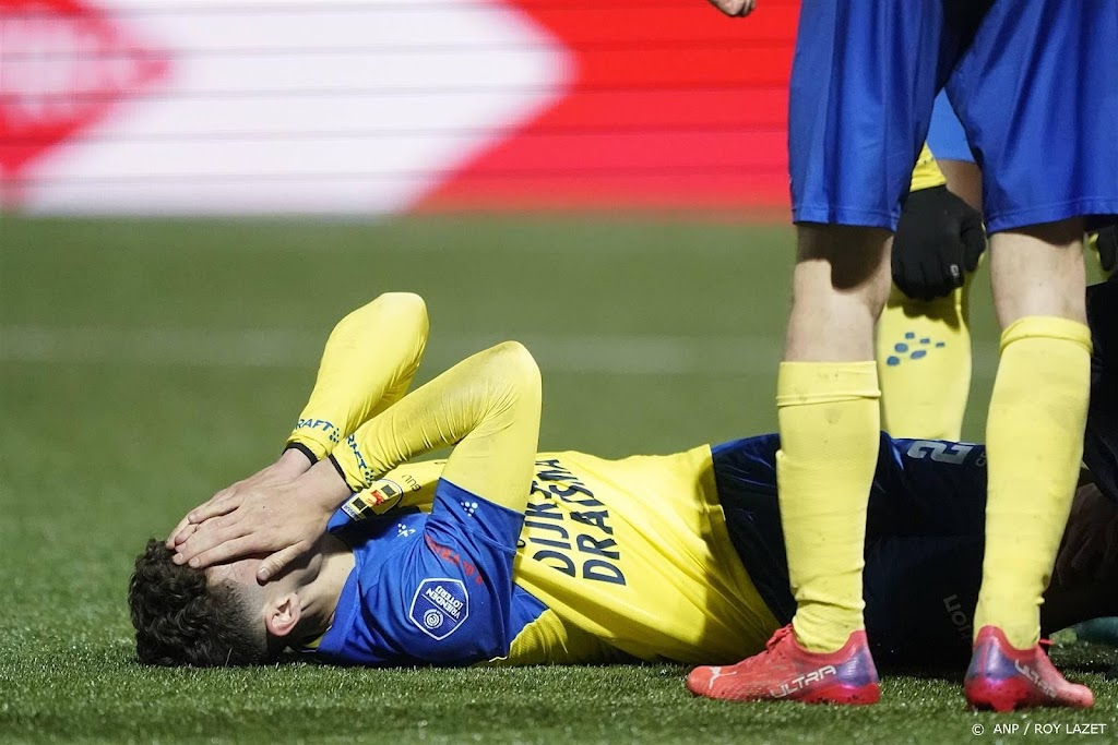 Verdediger Gullit na ruim een jaar terug op het veld bij Cambuur