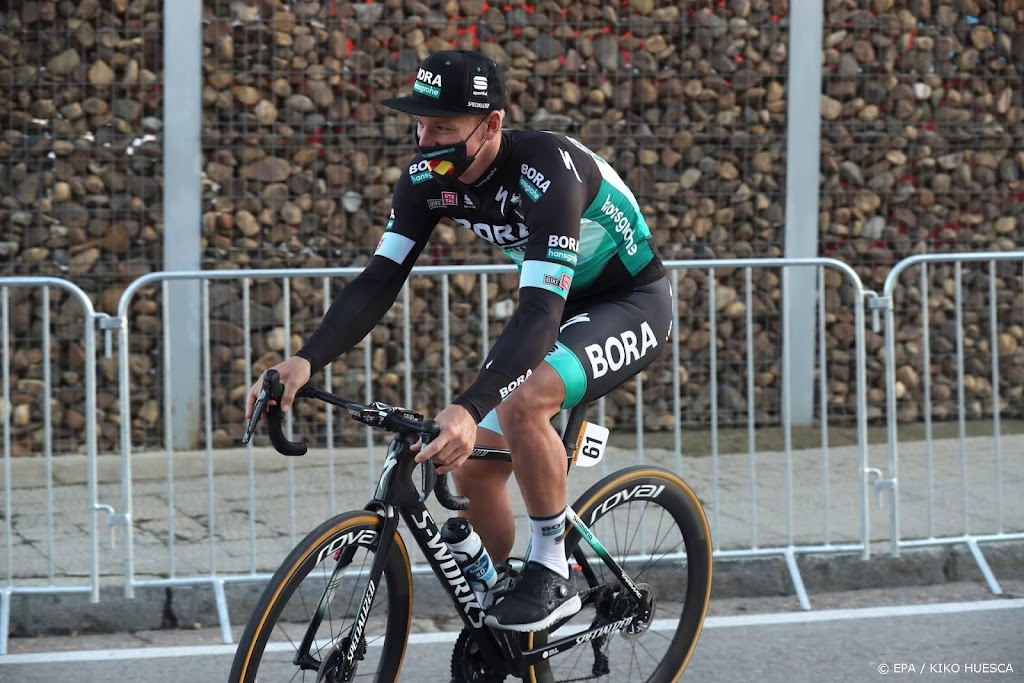 Duitser Ackermann stapt na halfuur af in Parijs-Roubaix