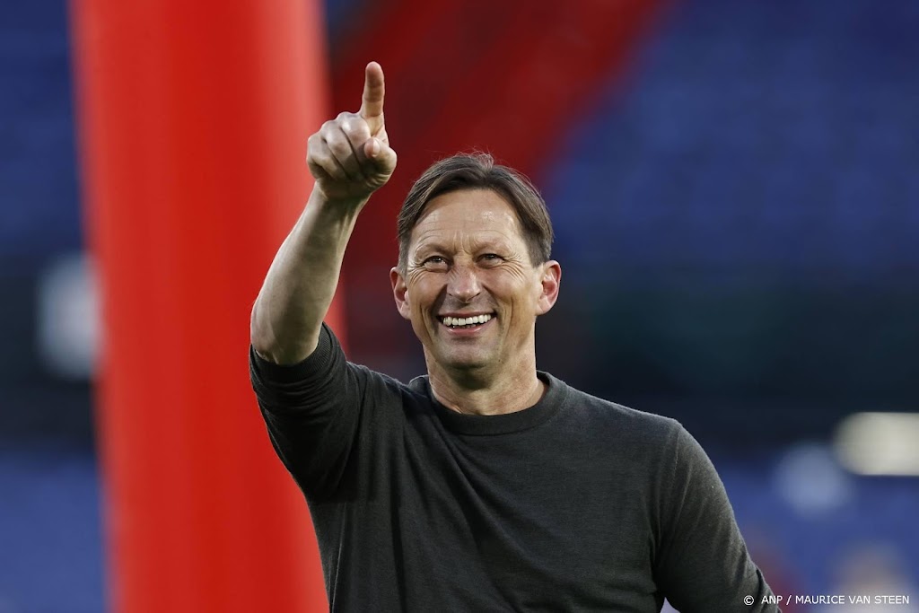 Schmidt is trots op PSV en spreekt van geslaagd seizoen