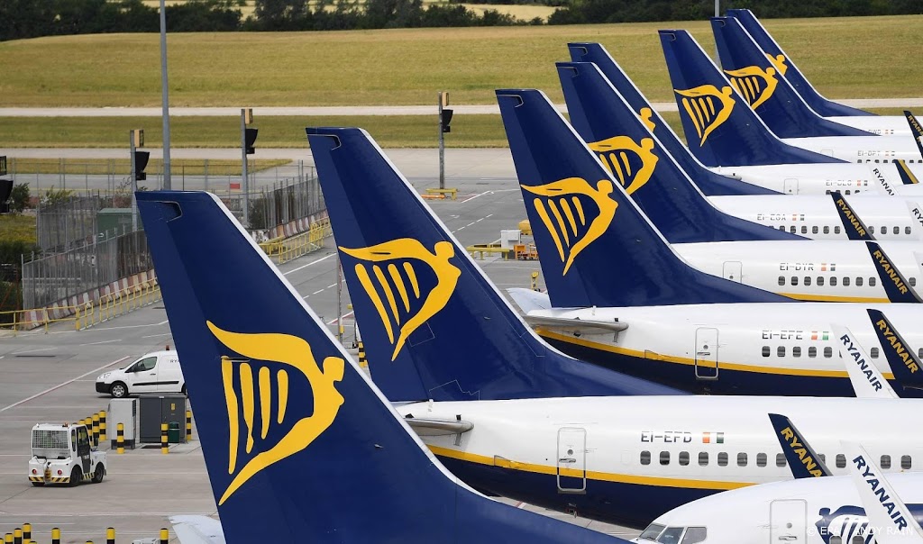 Ryanair diep in het rood door crisis