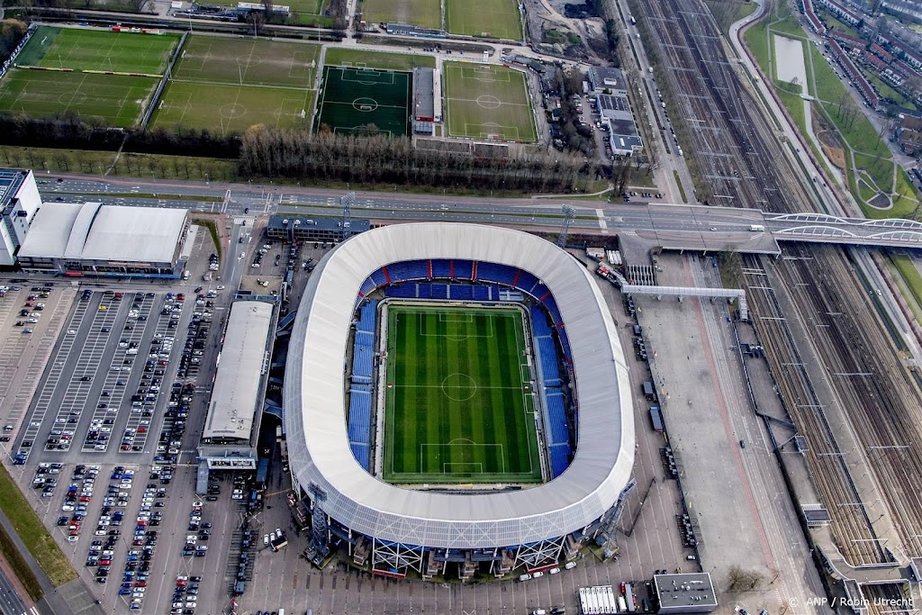 Nederland gaat vijf stadions voordragen voor WK vrouwen 2027