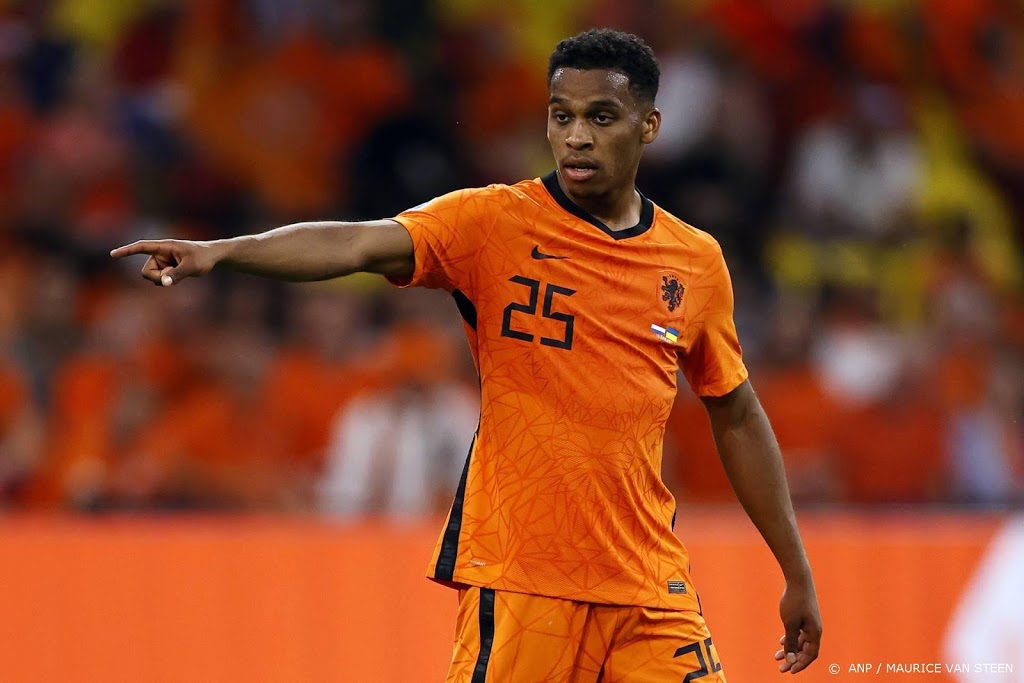 Jarige Timber moet bij Oranje wijken voor De Ligt