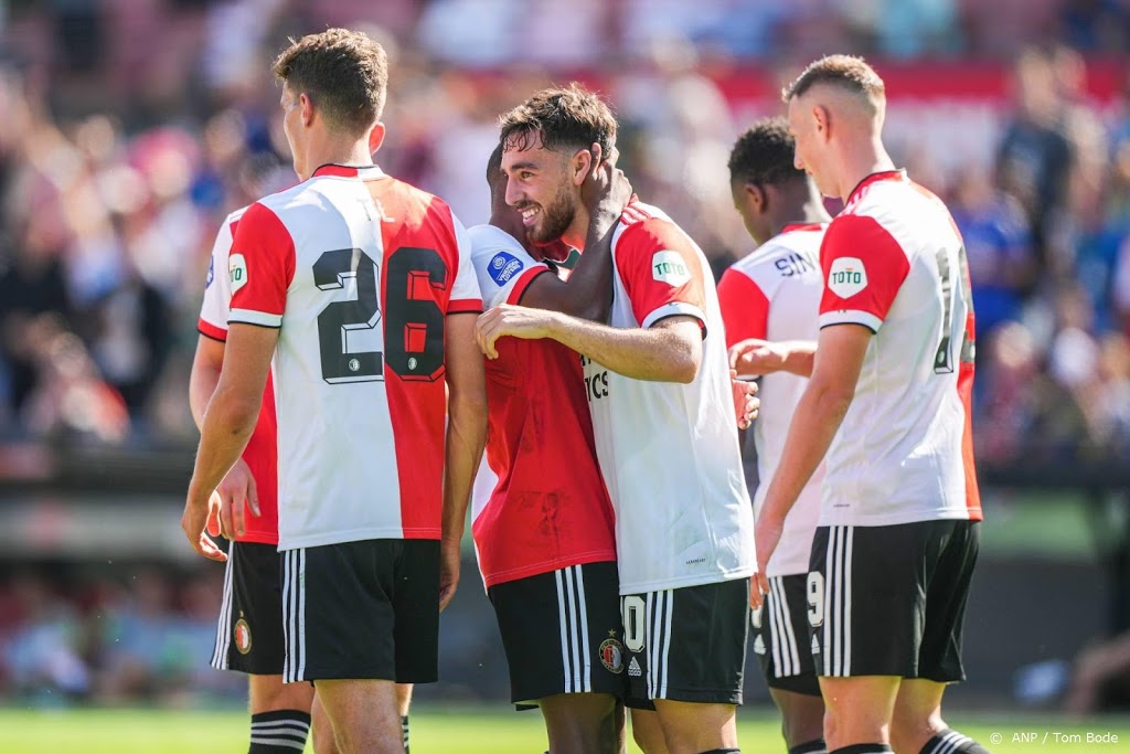 Feyenoord verslaat Werder Bremen in De Kuip