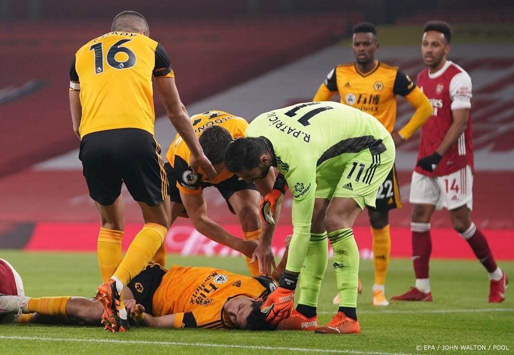 Wolves-spits acht maanden na schedelbreuk terug op het veld