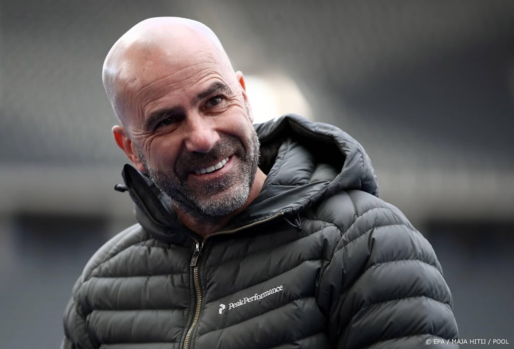 Bosz bezorgt Wolfsburg en Van Bommel nieuwe nederlaag