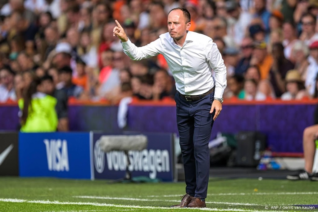 Bondscoach Parsons wisselt voetbalsters naar kwartfinale EK toe