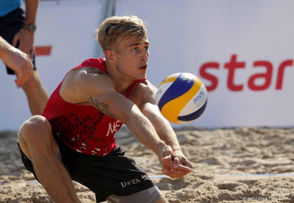 Beachvolleyballer Van de Velde krijgt om onrust eigen plek Parijs
