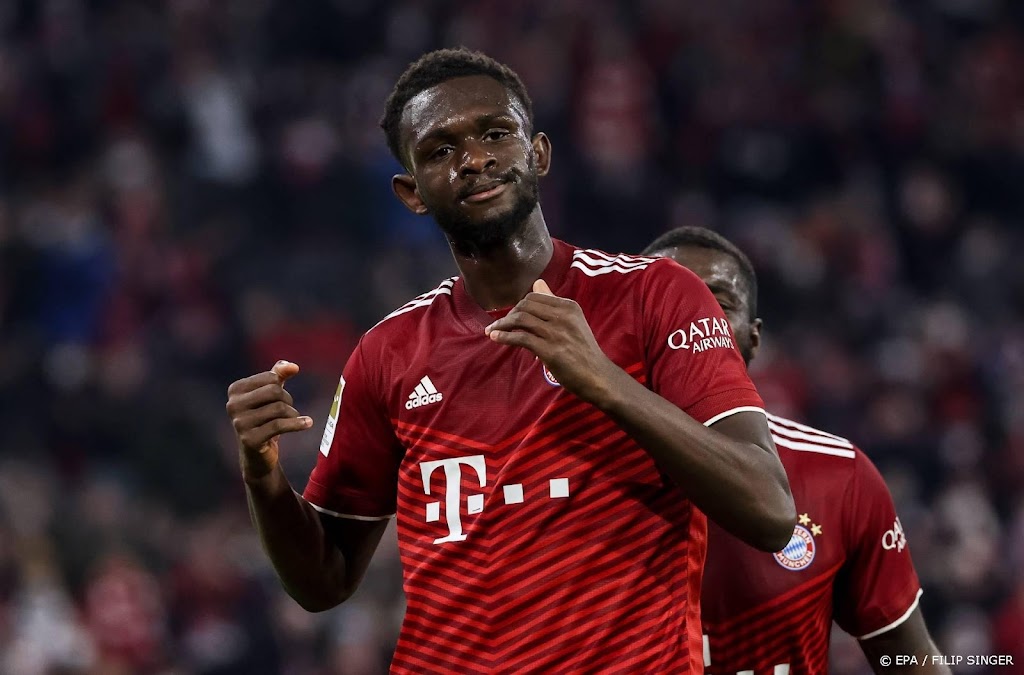 Bayern München verkoopt Franse verdediger aan Sevilla