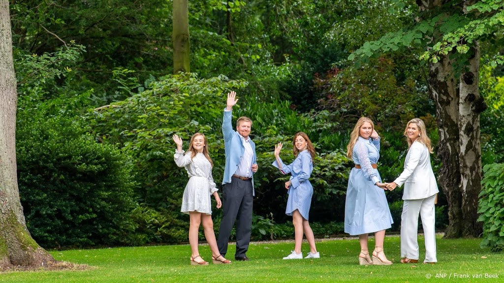 'Nederlanders vinden Griekse vakantie koning onverstandig'