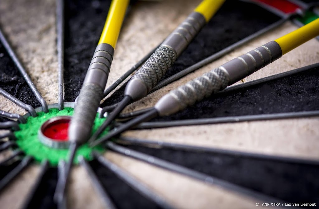 Van Gerwen naar halve finale EK darts, Noppert uitgeschakeld