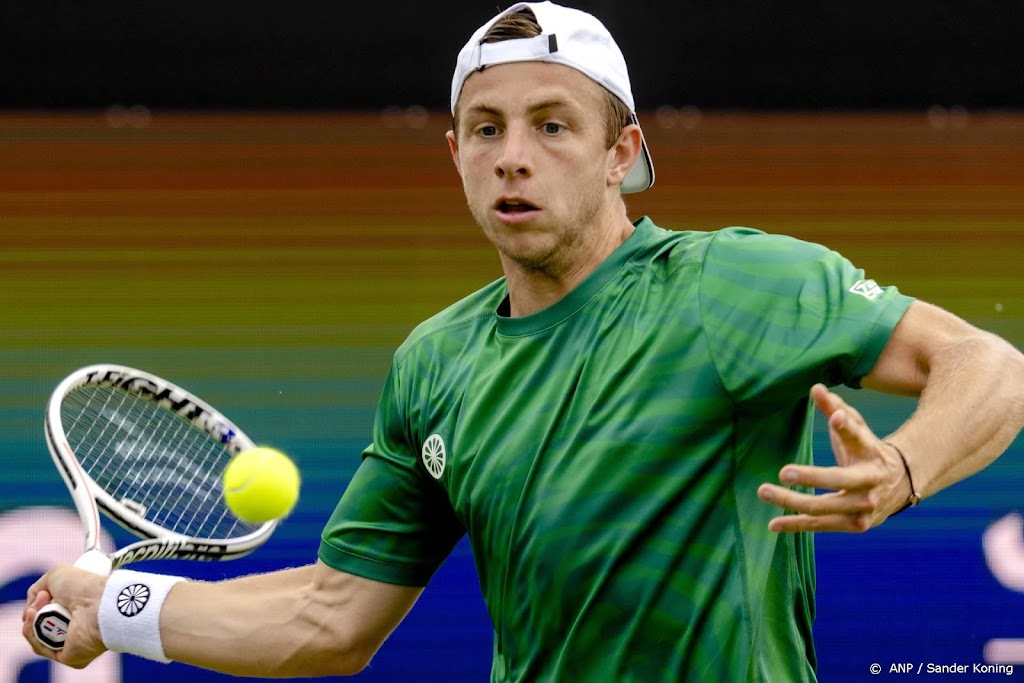 Tennisser Griekspoor zakt veertien plaatsen op wereldranglijst