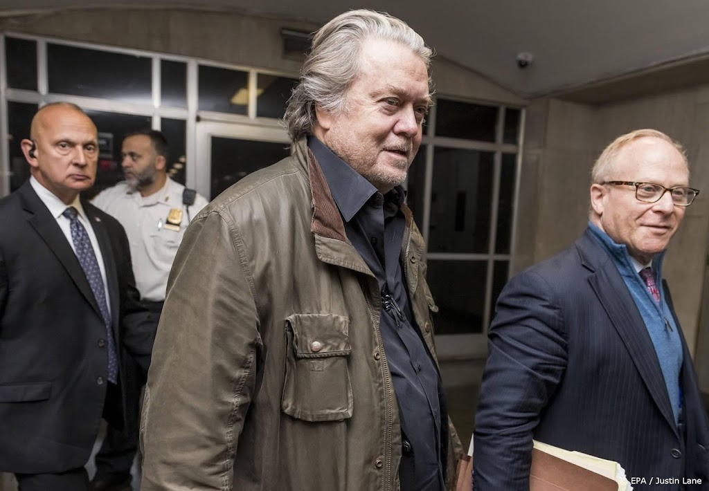 Aanklagers VS willen dat Steve Bannon zes maanden celstraf krijgt