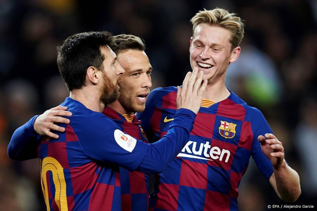 Spaanse voetballiga verlaagt salarisplafonds met 610 miljoen euro