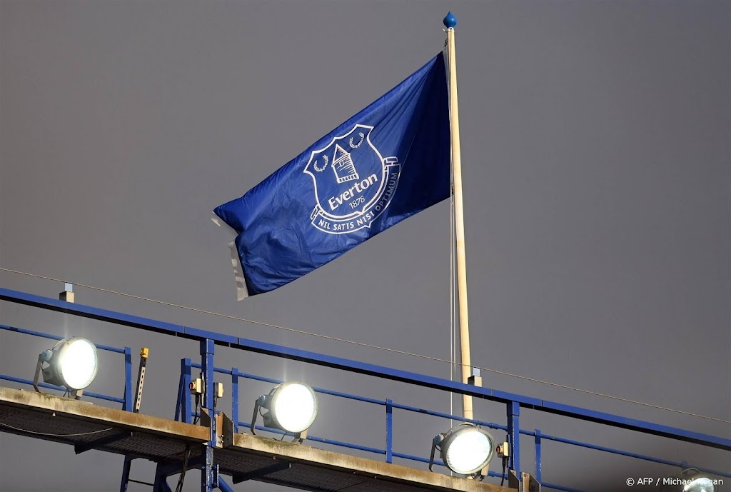 Everton krijgt 10 punten aftrek om overtreden financiële regels
