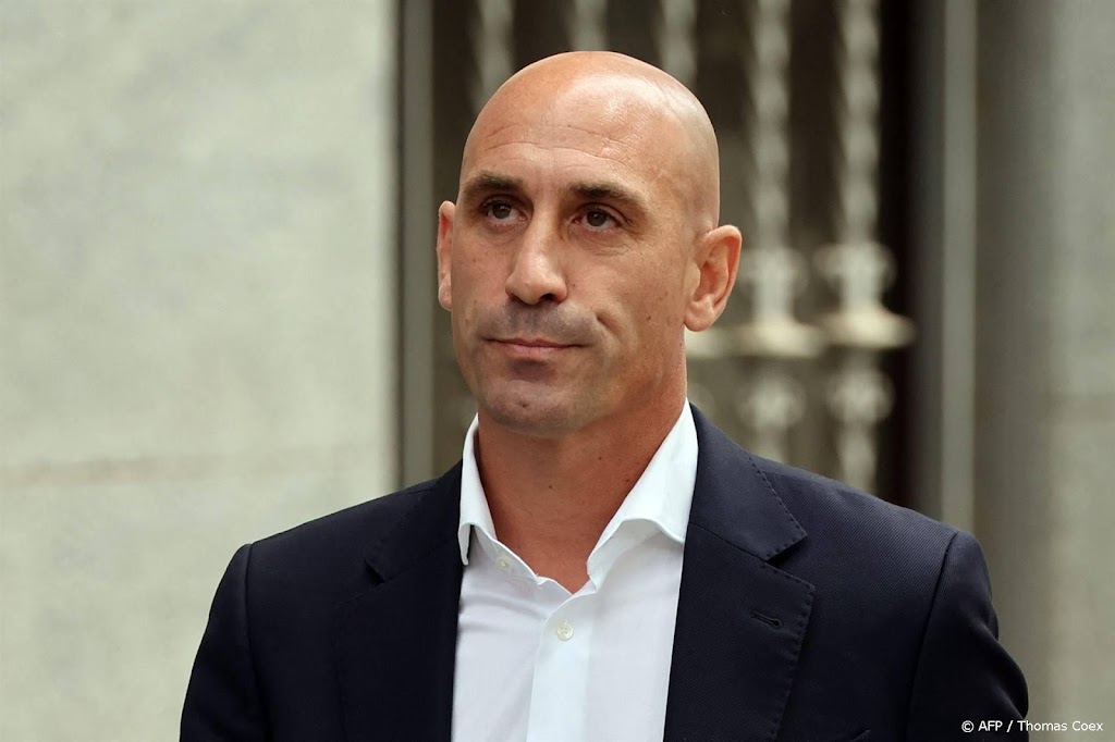CAS volgt FIFA en schorst Rubiales voor drie jaar om kusaffaire