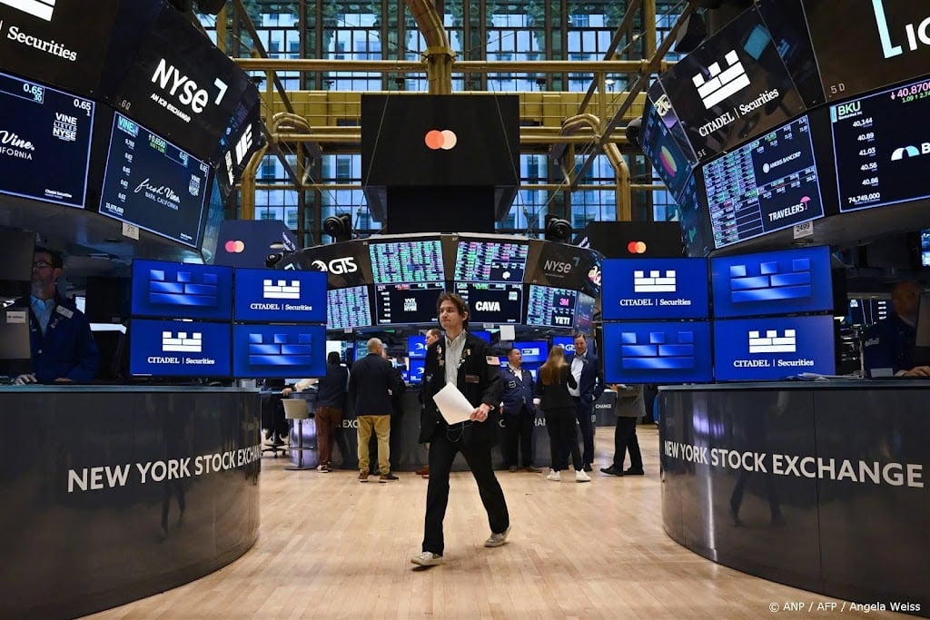 Wall Street lager in afwachting van rentebesluit Fed