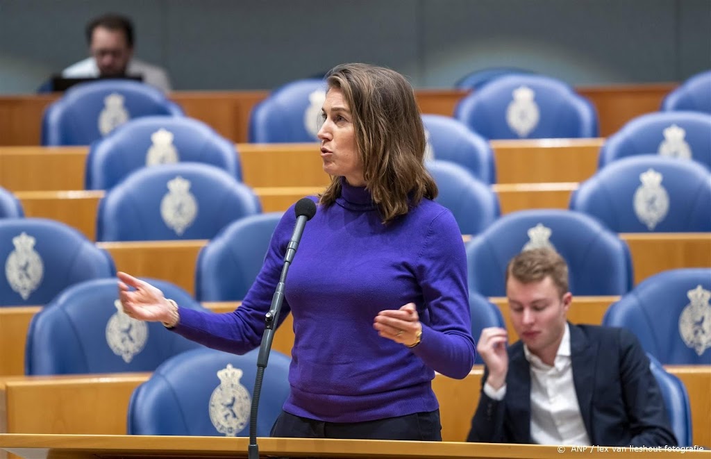 Tweede Kamer wil meer actie tegen agressie zorgpersoneel