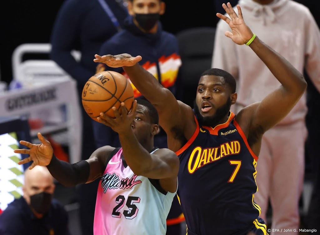 Basketballers Warriors dankzij inhaalrace in overtime langs Heat