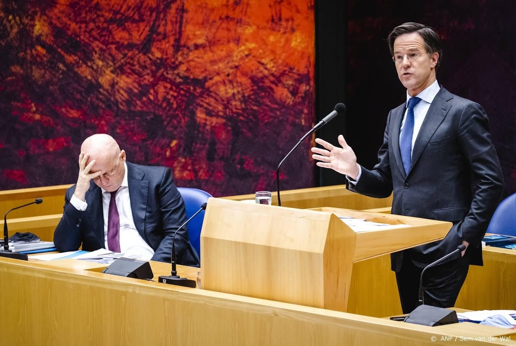 Avondklok blijft overeind na politieke steun voor spoedwet