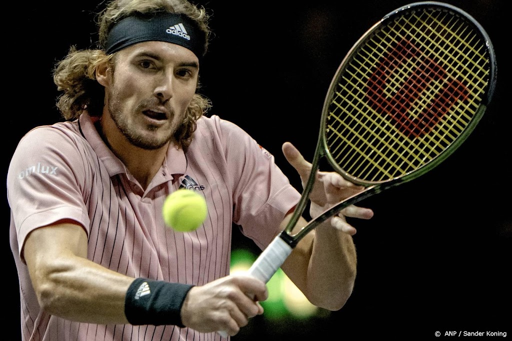 Tsitsipas verliest in Marseille van nummer 163 van de wereld