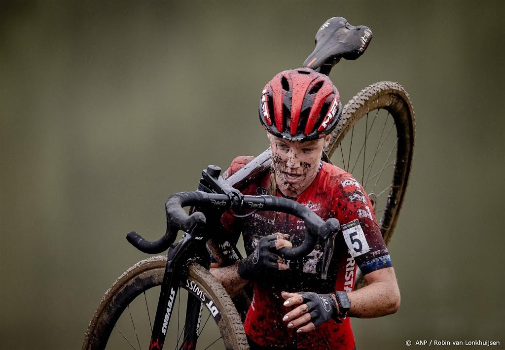 Veldrijdster Worst wint in Sint-Niklaas