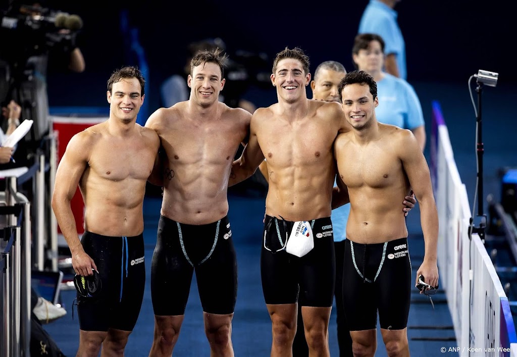 Estafettezwemmers met nationaal record op 4x100 wissel naar Spelen
