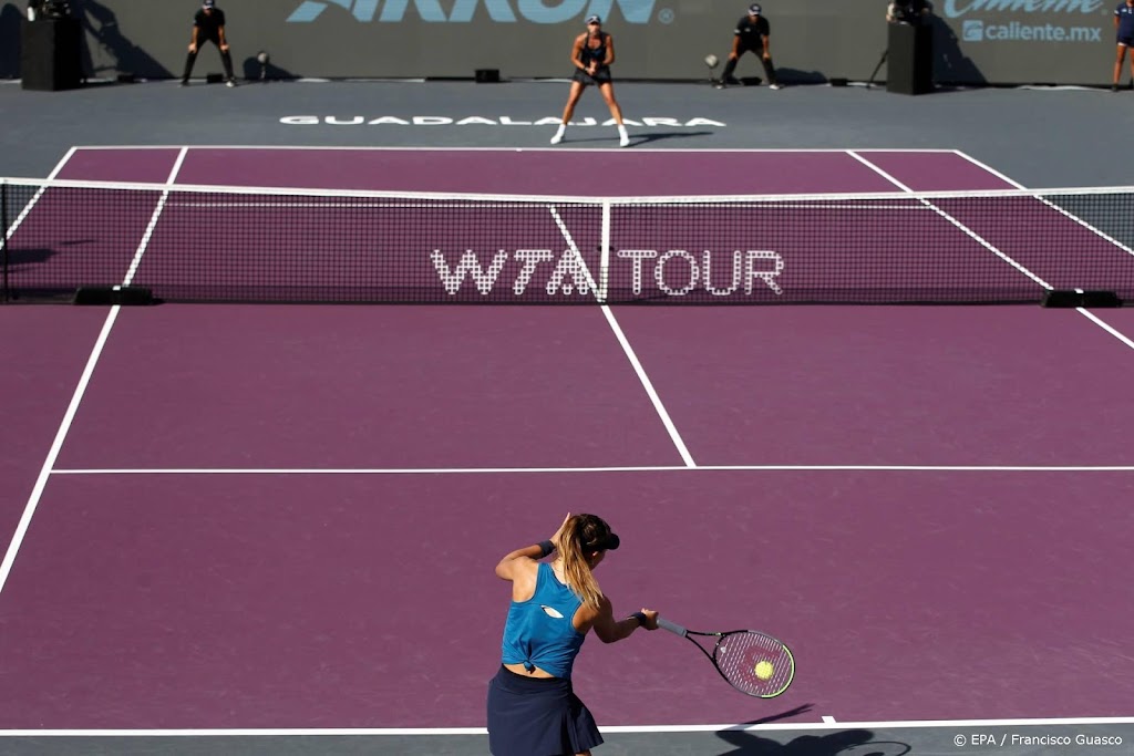 Spaanse tennissters met Badosa en Muguruza tegen Oranje