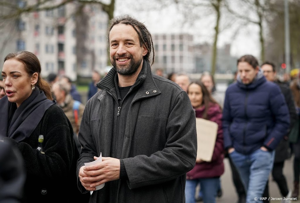 Voorman Viruswaarheid Willem Engel blijft in de cel