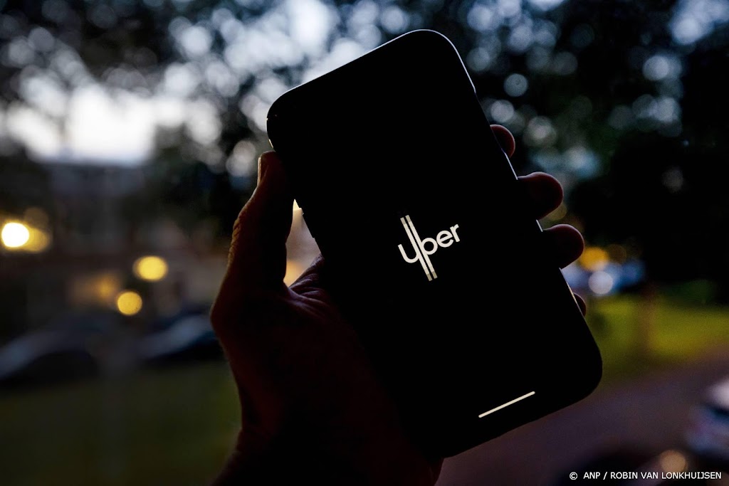 Ritje met Uber ook in Nederland duurder wegens brandstofprijzen