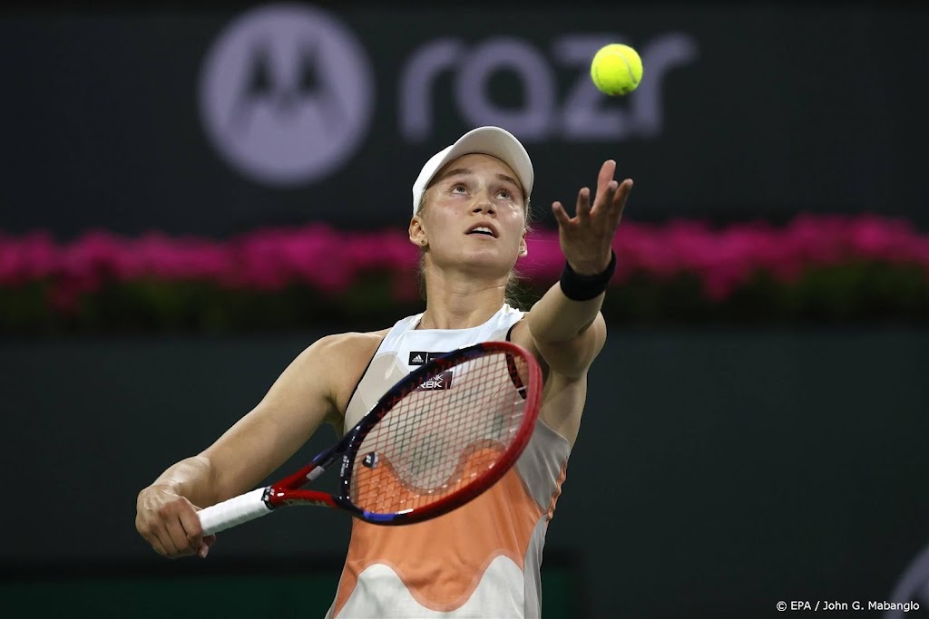 Rybakina verrast Swiatek en bereikt finale Indian Wells