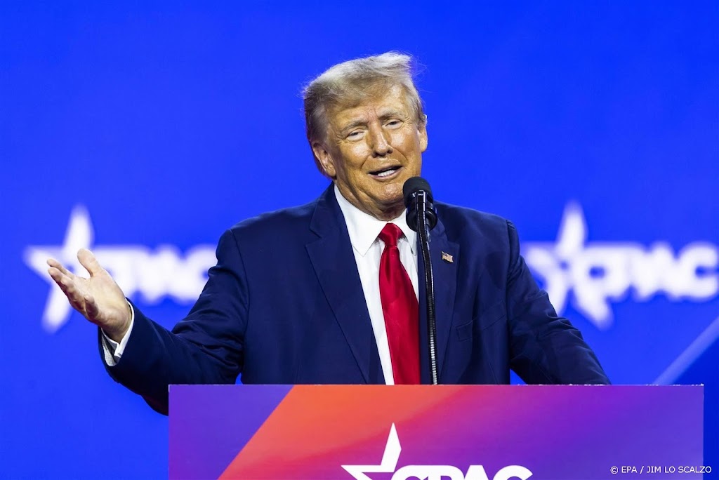 Trump verwacht dinsdag arrestatie, roept op tot protest