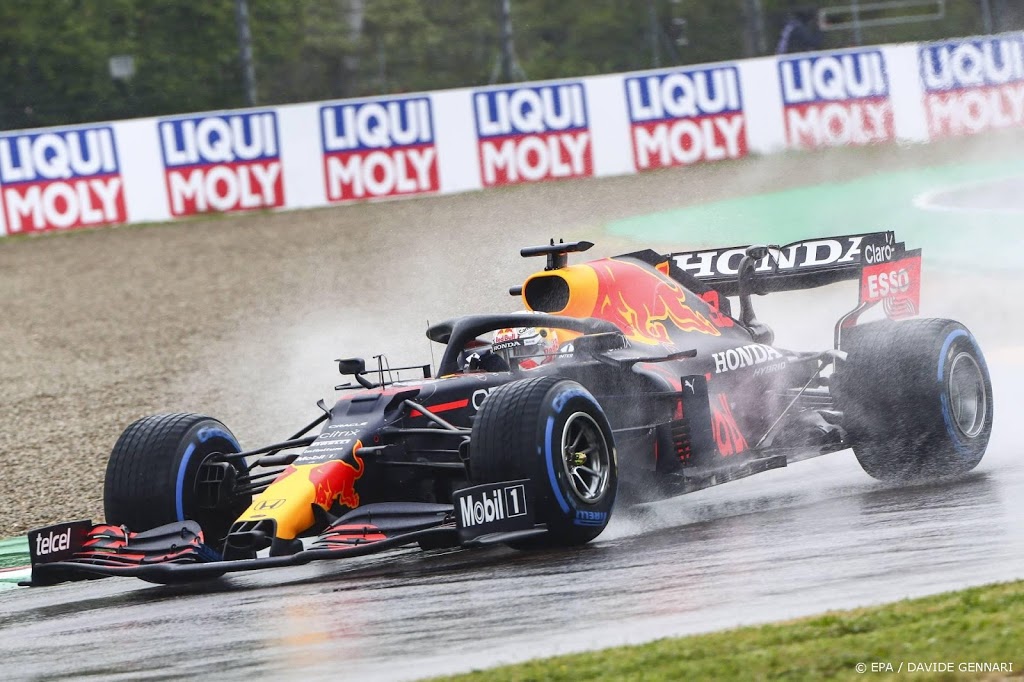 Verstappen wint tweede race van het seizoen in Imola