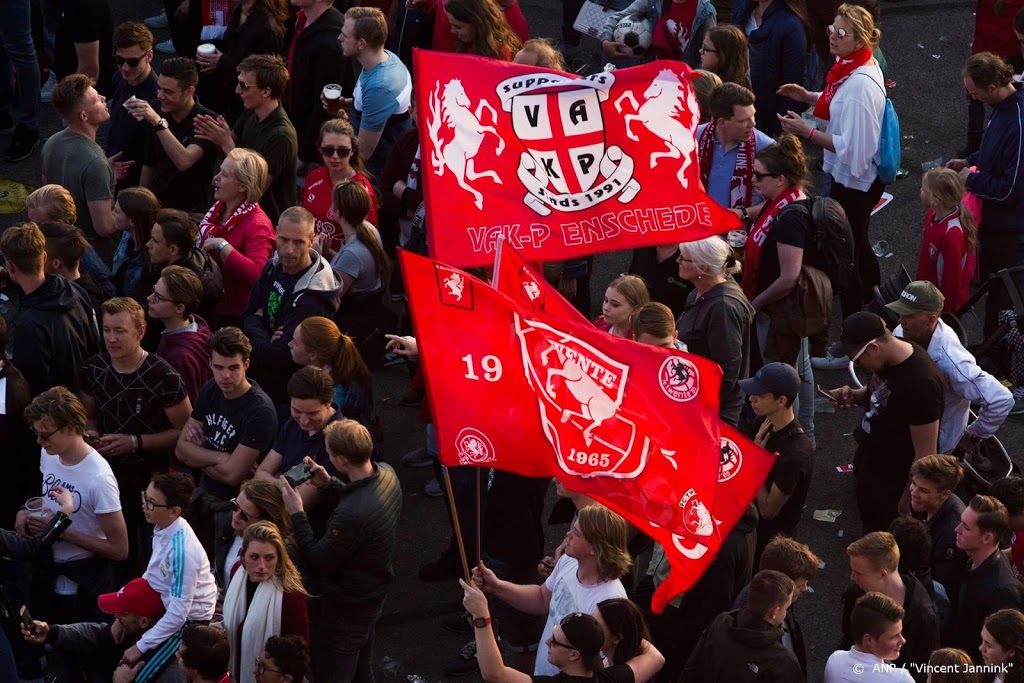 FC Twente heeft al bijna 10.000 seizoenkaarten verkocht
