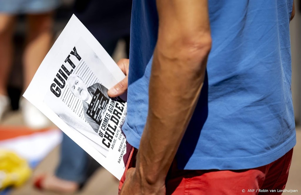 Strafzaak tegen twee complotdenkers volgende maand