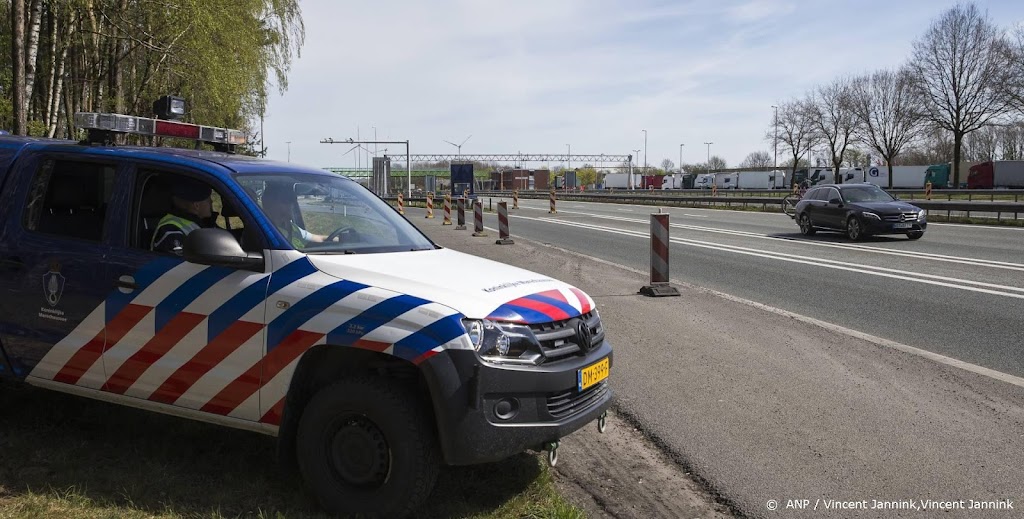 Nederlander verstopt voor 1,8 miljoen euro aan drugs in busje