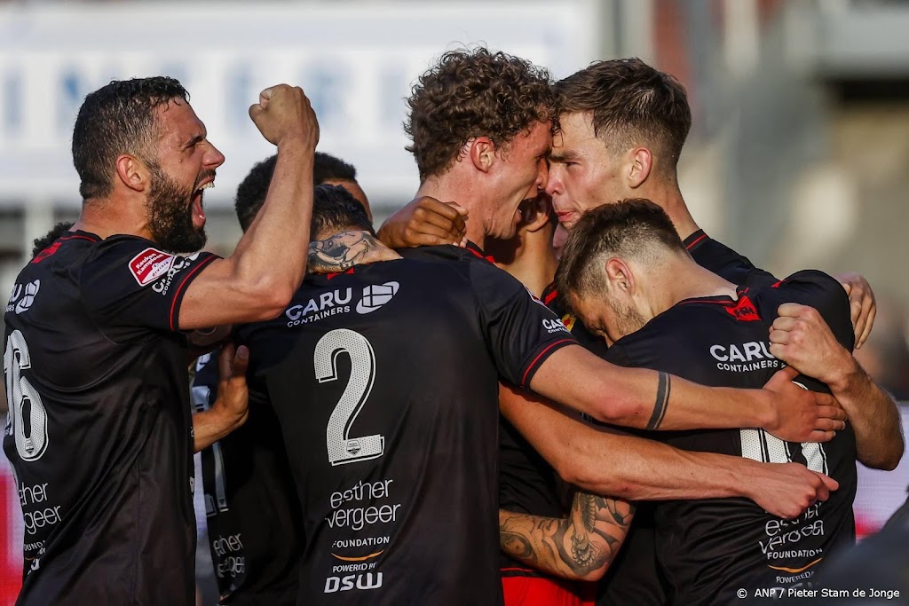 Excelsior zet Heracles in eerste duel play-offs op achterstand