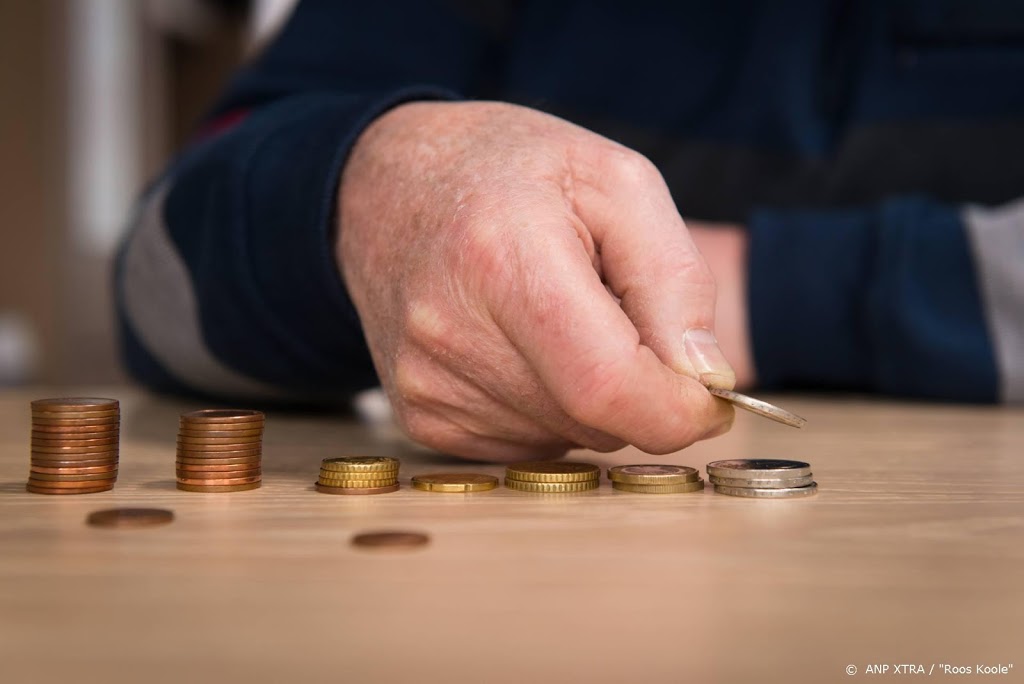 Planbureaus: armoede bestrijden kost geld en banen