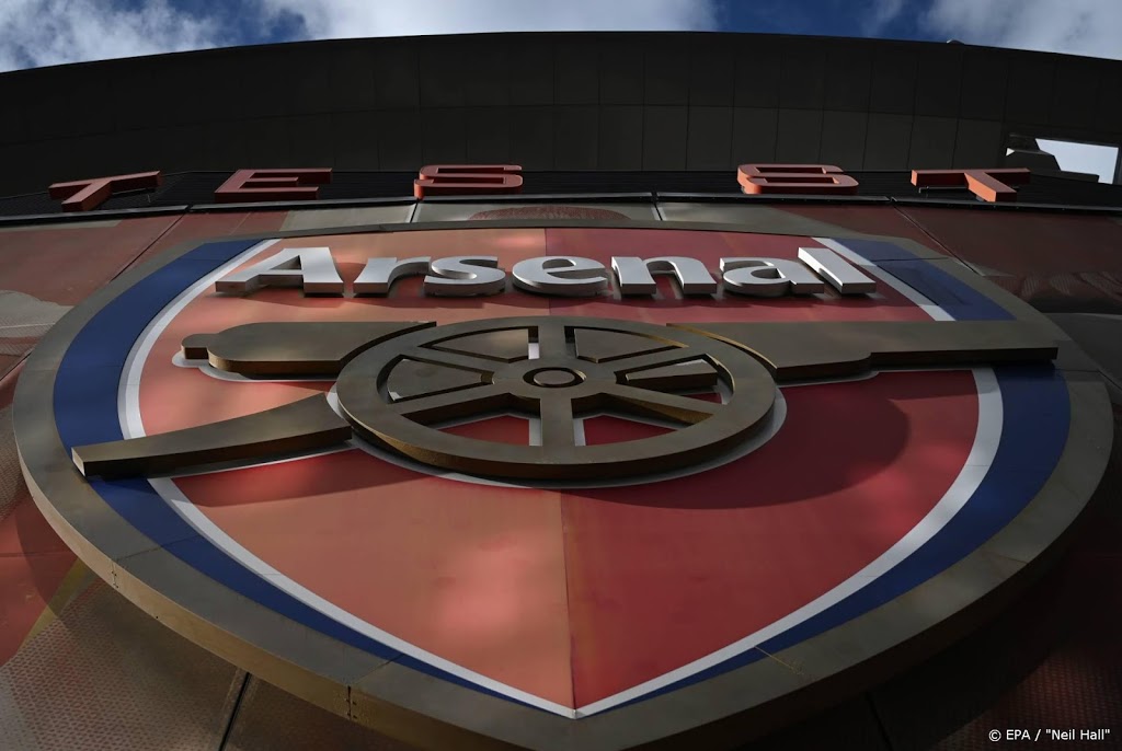 Arsenal vreest voor te weinig spelers