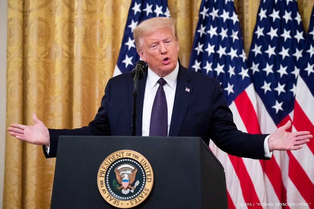 Facebook verwijdert berichten Trump-campagne om 'nazisymbool'