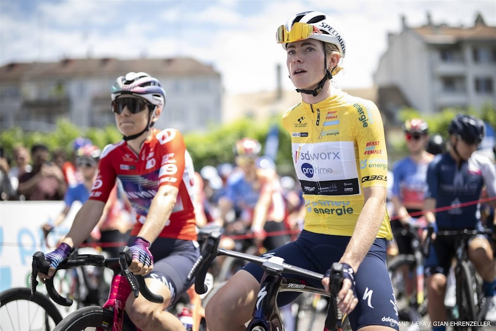 Etappewinst en eindzege voor Vollering in Ronde van Zwitserland
