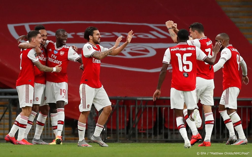 Arsenal verslaat Manchester City en bereikt finale FA Cup